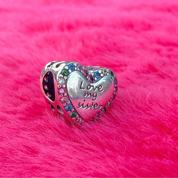 Charm "Love My Sister" with embedded multicolored rhinestones and little hearts - Picture 1 of 14
